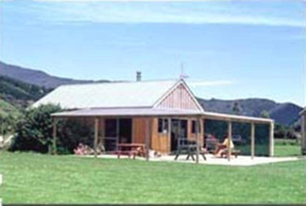 Smiths Farm Holiday Park Linkwater المظهر الخارجي الصورة
