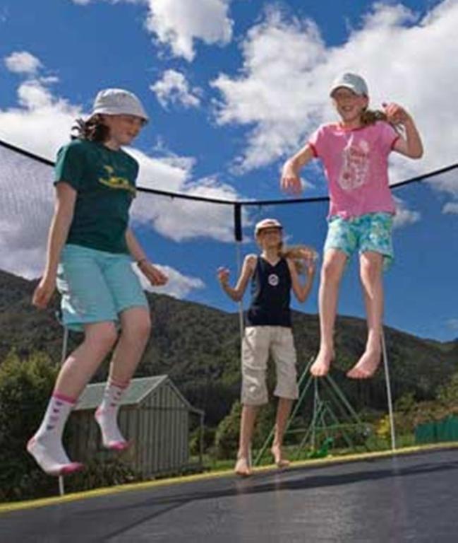 Smiths Farm Holiday Park Linkwater المظهر الخارجي الصورة
